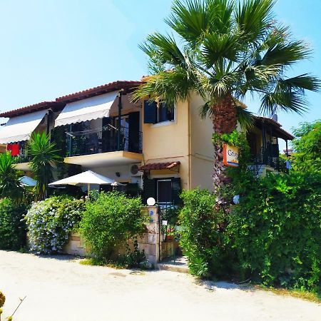 Grivas Apartments Sivota  Ngoại thất bức ảnh
