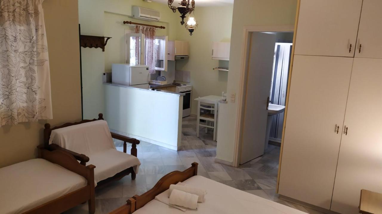 Grivas Apartments Sivota  Phòng bức ảnh